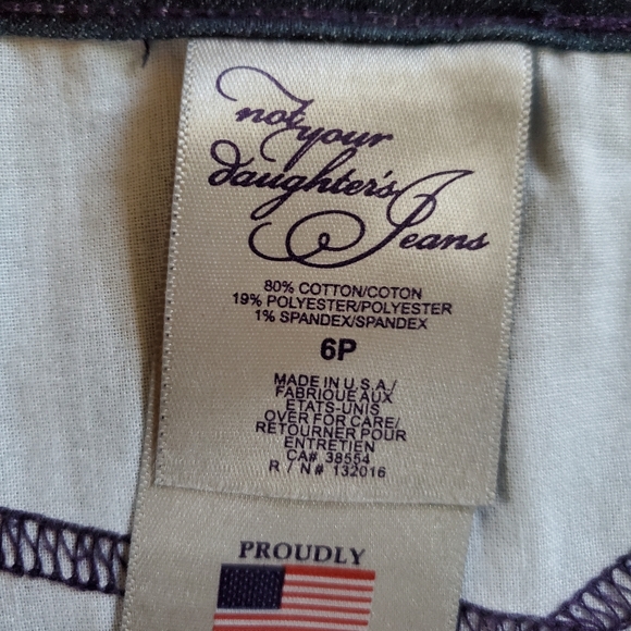 NYDJ DENUM JEANS - Picture 8 of 8